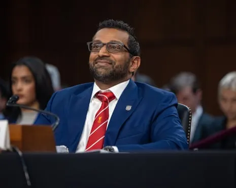 Top US Lawman Wears Liverpool Necktie at Congressional Session