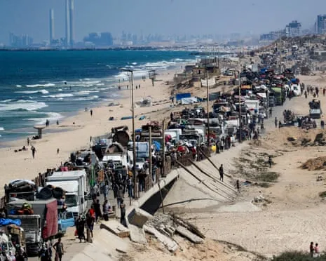 Israeli Forces Announces Temporary Safe Passage for Gaza City Civilians