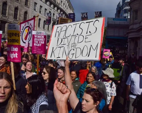 UK Faces 'Clash of This Era' After Extremist Rally, Says Keir Starmer