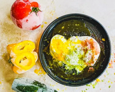 Ways to Turn Surplus Fruit and Veg into a Chilled Garnish – Guide