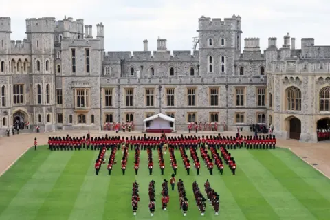 Visual Highlights: Trump and Melania Engage with British Monarchy