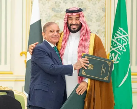 Saudi Arabia and Pakistan Conclude Mutual Defence Treaty