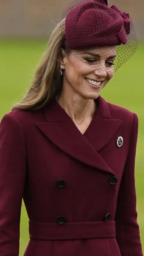 Melania’s Hat, Kate’s Plumed Pin and Other Standout Outfits So Far